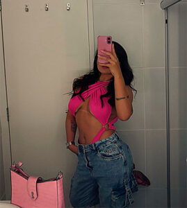 terapeuta-lara-gibran-em-salvador_07_11_2025_03