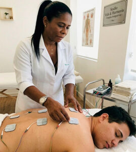 massoterapeuta-angela-assis-em-salvador_10_04_2026_01